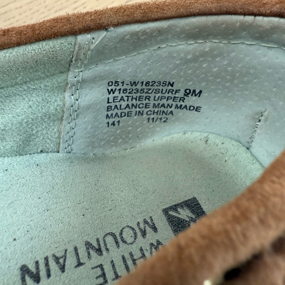 White Mountain ‘Surf’ Suede Moccasins - Picture 11 of 11
